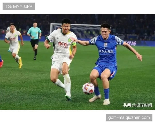 上海申花阵容调整后的竞技状态,在近期热身赛中呈现出不同特点 上海申花阵容调整后的竞技状态,在近期热身赛中呈现出不同特点